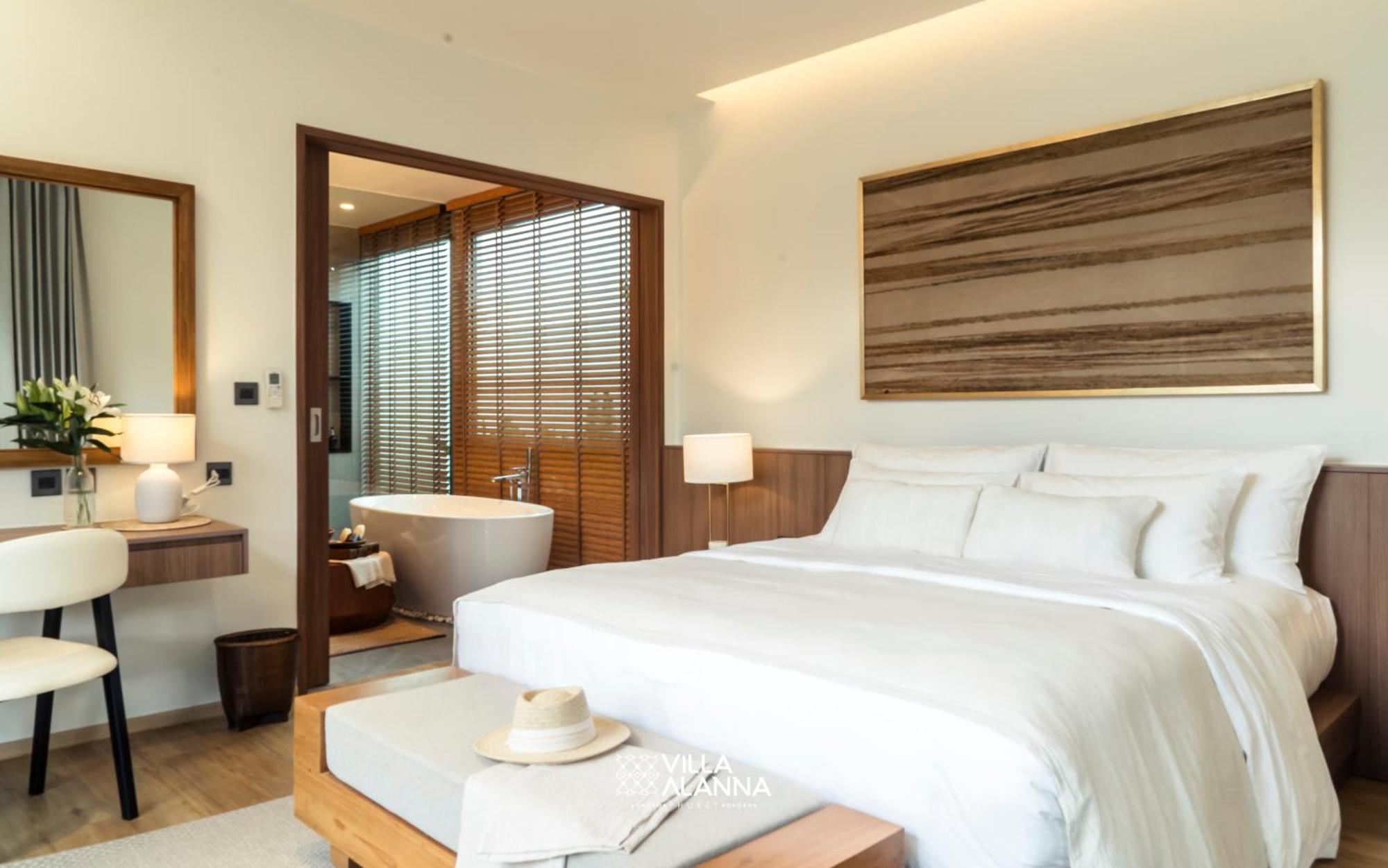 Villa Alanna Phuket 방타오 비치 외부 사진